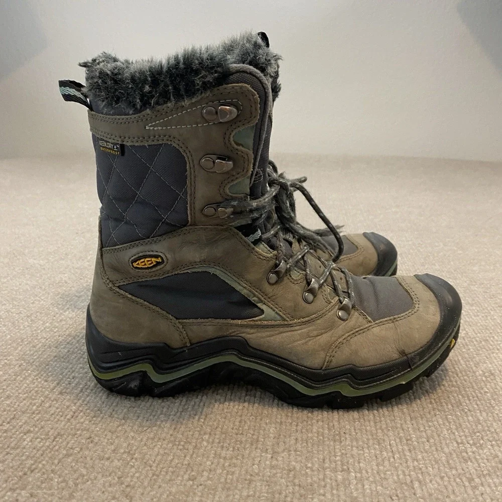 KEEN‎ Snow Boots Womens Size 9 Brown Nubuck Waterproof Insulated Fur Made USA